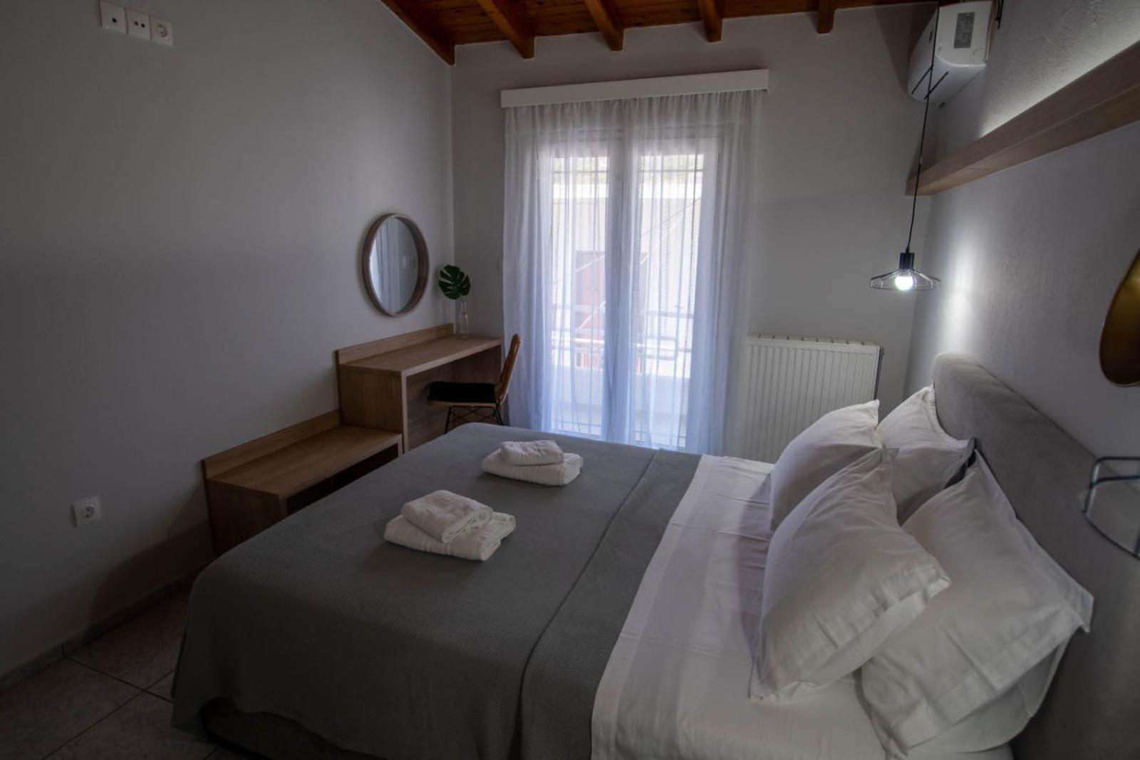 Avres Apartments Szkiáthosz Kültér fotó